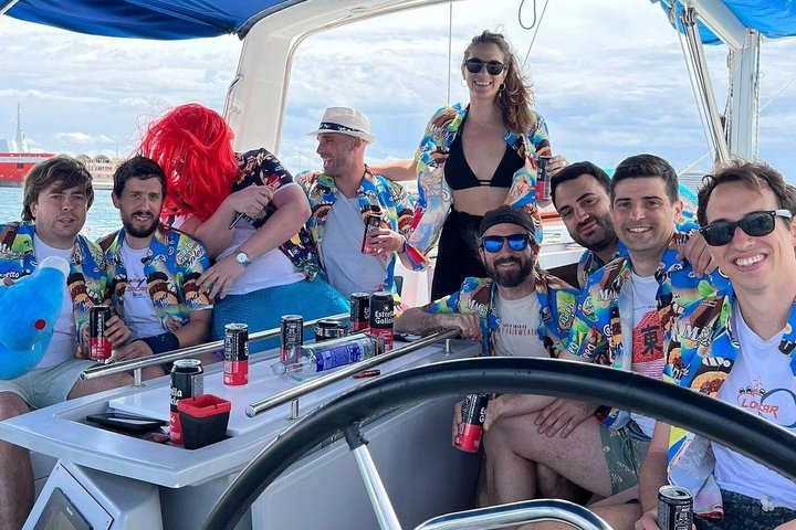 Passeios de barco privados em Maiorca | Tudo incluído e atividades aquáticas