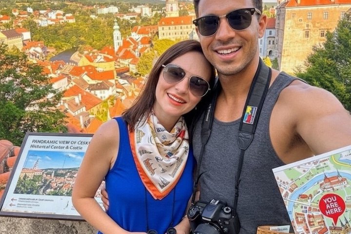 Krumlov All-inclusive Summer Tour : Croisière sur la rivière, Château et déjeuner