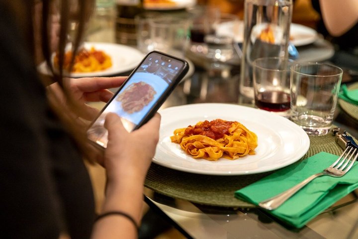 Clase de Pasta y Tiramisu para grupos pequeños en Rimini por Cesarine