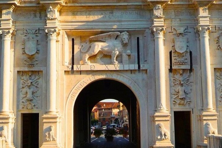 Audiotour door Treviso: Ontdek geschiedenis, symbolen en meditaties