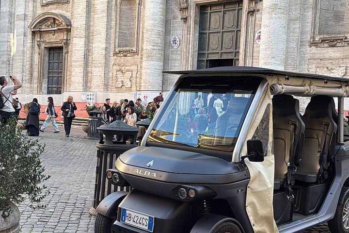 Roma privat golfbil med henting fra hotellet og hjemmelaget iskrem