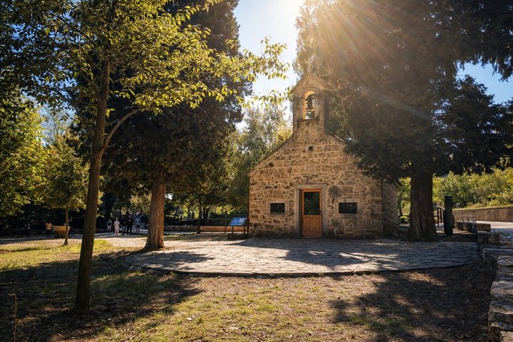 Da Trogir, Seget, Okrug: Cascate di Krka & tour culturale di Sebenico