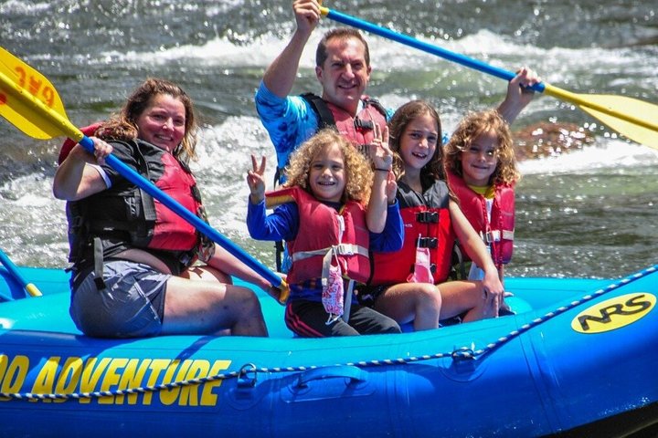 Viagem de jangada curta e moderada de 2 horas em Glenwood Springs