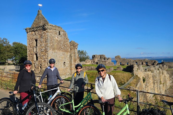 St Andrews: The Ultimate Bike og E Bike Tour - Se meget mere
