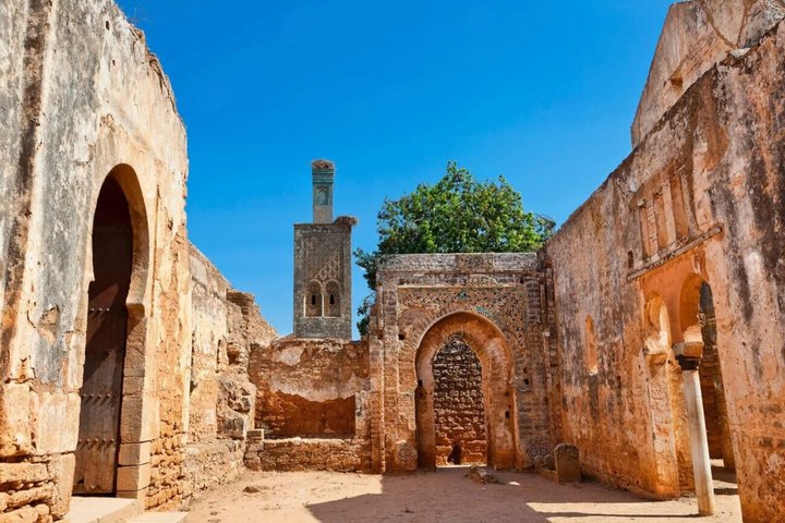 Tour privato TukTuk di Rabat: Medina, Chellah, Torre Hassan, Udaya