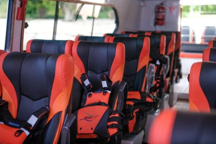 Tour en lancha rápida por el Parque Nacional de Komodo