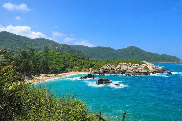 Privat Tayrona Hike till Cabo San Juan : Tvåspråkig Guide + Transport