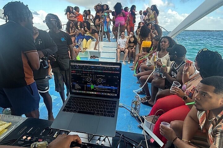 Punta cana Hip Hop party Boat & Live DJ Free Drinks *Only Adults