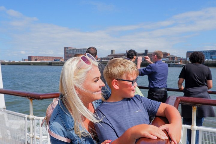 Liverpool : 50 - Crociera sul fiume Mersey al minuto