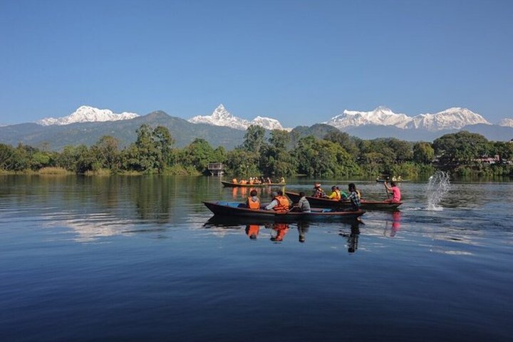 Le meilleur de Pokhara : visite privée d'une journée avec Sarangkot Sunrise