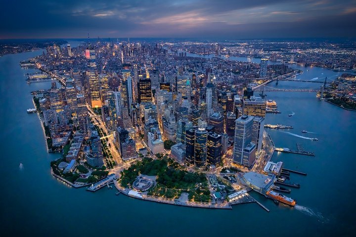 Privat New York City Helikoptertur for par fra Westchester