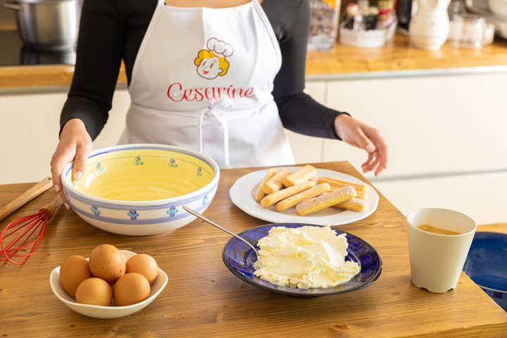 Kleine Gruppe Pasta und Tiramisu Unterricht in Aosta von Cesarine