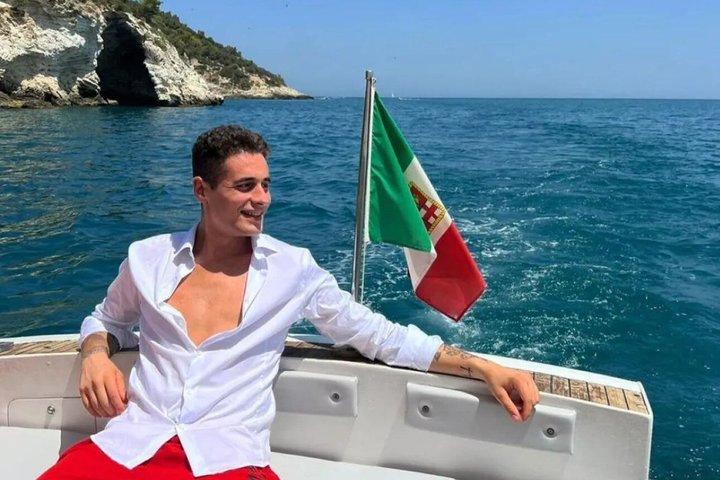 Gargano Yacht-utflukt fra Vieste med aperitiff og skipper