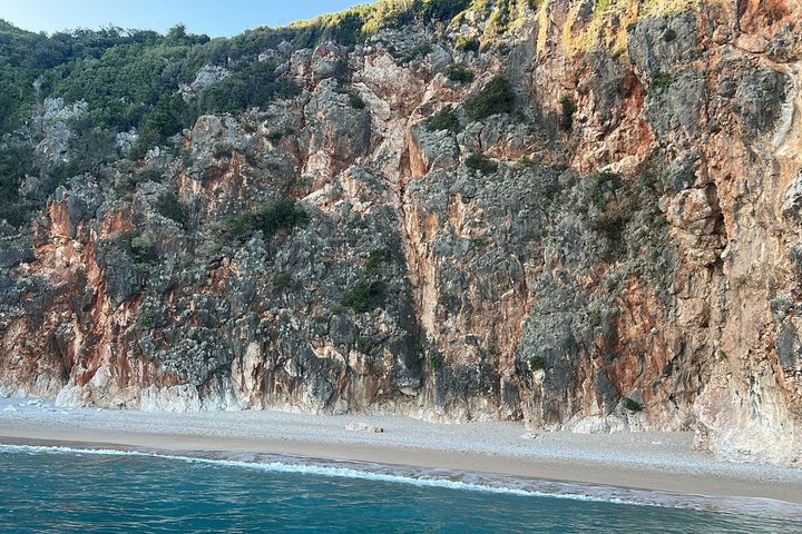 Privat bådtur: Grama Bay og + 15 strande i Himarë, Albanien