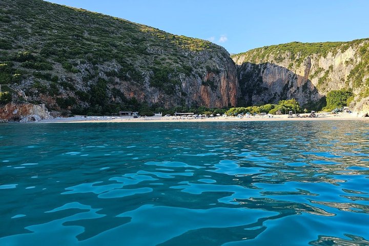 Privat bådtur: Grama Bay og + 15 strande i Himarë, Albanien