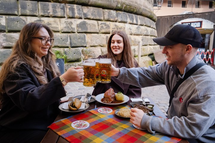 Nuremberg Food Tour com refeições e bebidas completas por Do Eat Better