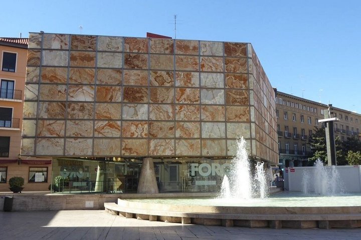 Die kompletteste Tour durch Saragossa : Geheimnisse, Fotos & Überraschungen