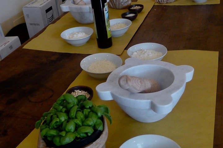 Cinque Terre: Autentisk Pesto matlagingsklasse og vin i Manarola