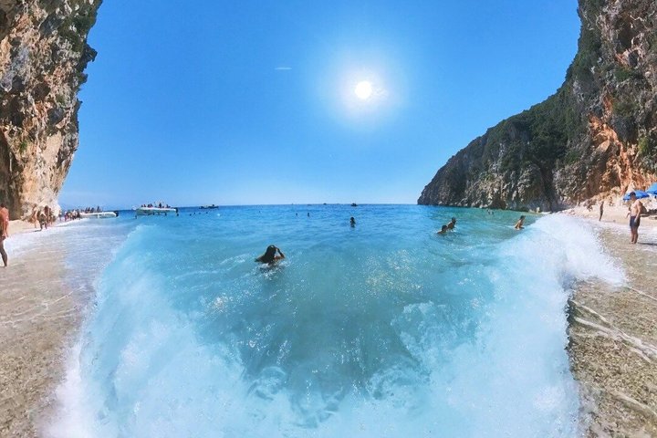 Privat bådtur: Grama Bay og + 15 strande i Himarë, Albanien