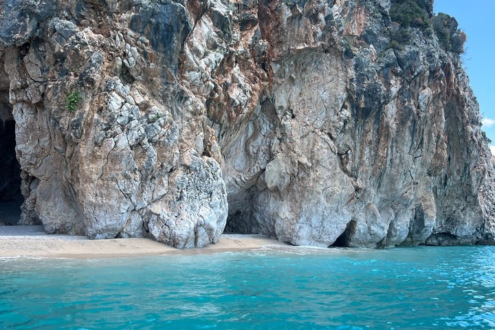 Privat bådtur: Grama Bay og + 15 strande i Himarë, Albanien