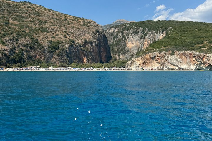 Privat bådtur: Grama Bay og + 15 strande i Himarë, Albanien