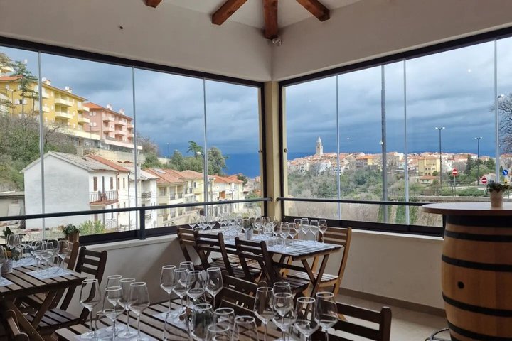 Isola di Krk : tour in cantina, degustazione di vini biodinamici e abbinamento gastronomico