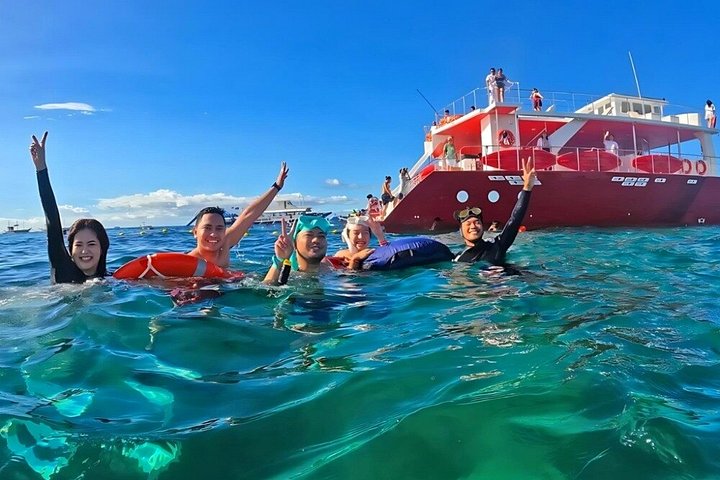 Boracay Party Boat: Yacht Adventure med DJ og vannsport