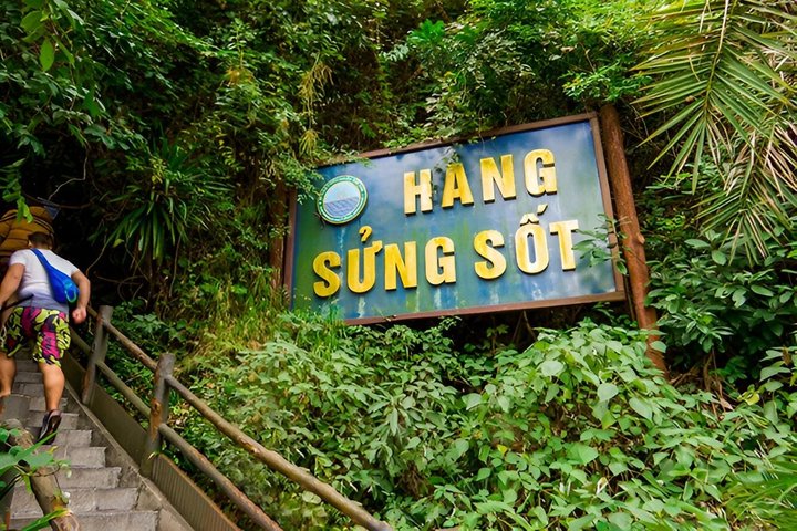 Best Seller Halong Bay 5-Star Day Cruise: Buffet, Kayak & Caves