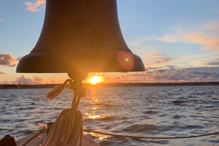 San Diego Segeln Sonnenuntergang und Nachmittag Klassische Yacht