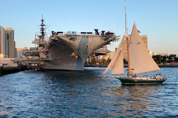 San Diego Segeln Sonnenuntergang und Nachmittag Klassische Yacht