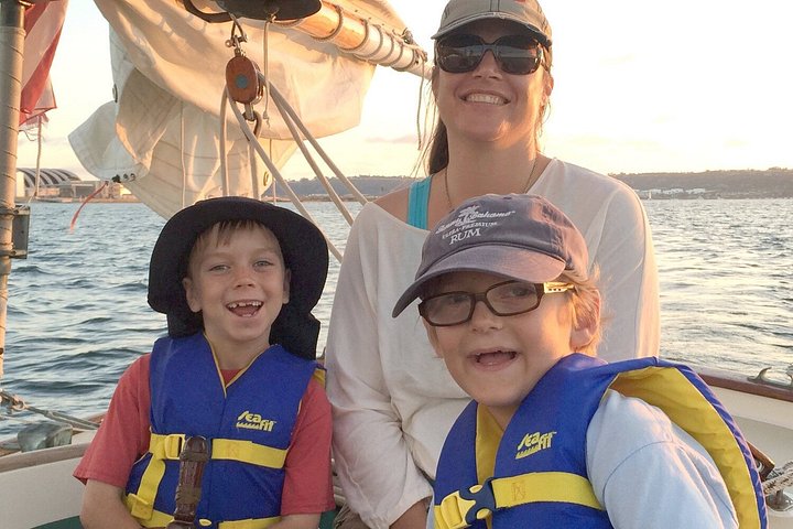 San Diego Segeln Sonnenuntergang und Nachmittag Klassische Yacht