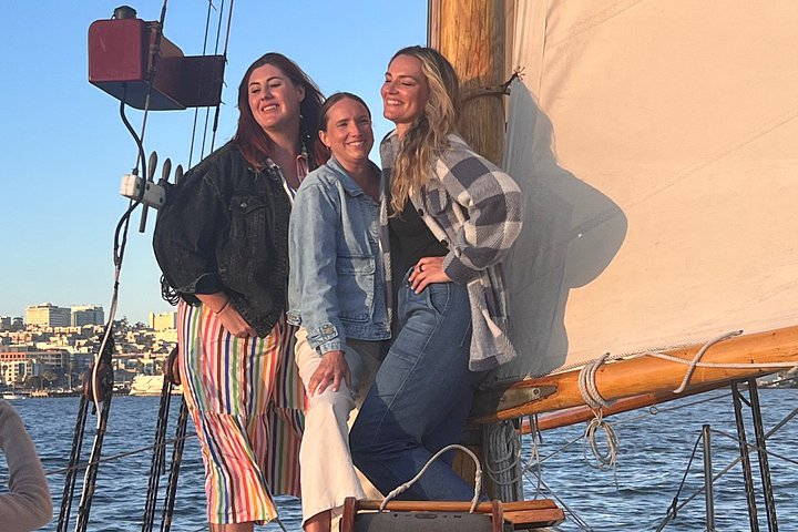San Diego Segeln Sonnenuntergang und Nachmittag Klassische Yacht