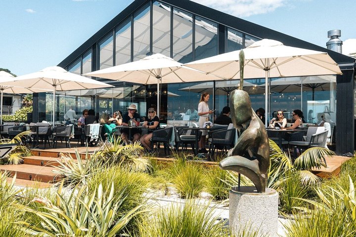 Auckland: Waiheke Island Seafront lunsj og premium vin tur
