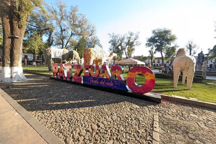 Pátzcuaro en Janitzio: cultuur en traditie vanuit Morelia