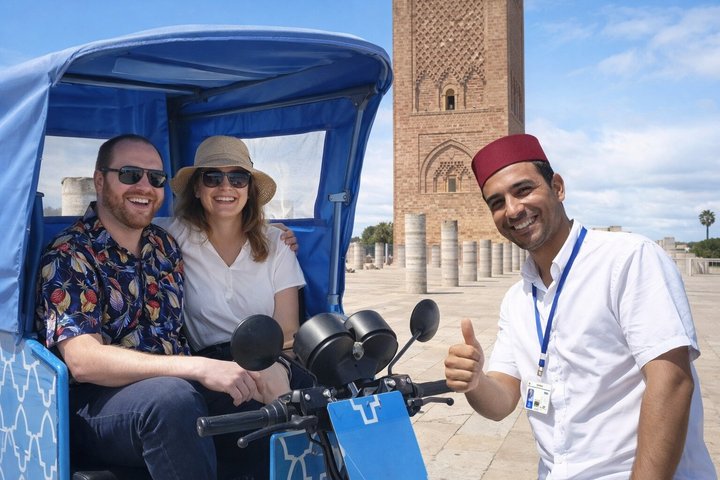 Tour privato TukTuk di Rabat: Medina, Chellah, Torre Hassan, Udaya