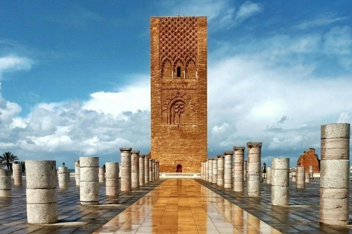 Tour privato TukTuk di Rabat: Medina, Chellah, Torre Hassan, Udaya