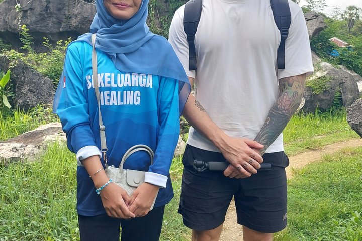 Tour Rammang-Rammang Karst South Sulawesi con guía local