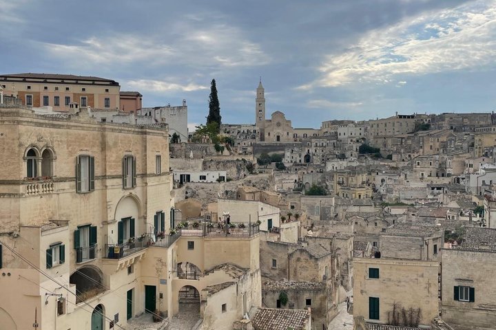 Ontdek Matera en Alberobello tijdens een rondreis vanuit de Itria-vallei.
