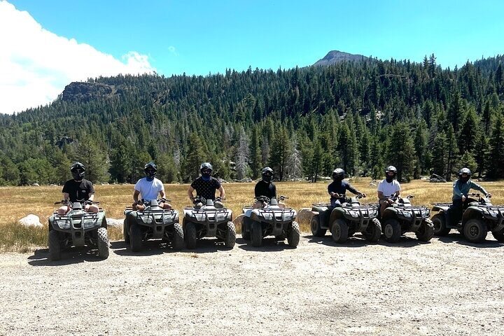 Lake Tahoe begeleide ATV Tour naar een verborgen Alpine Lake