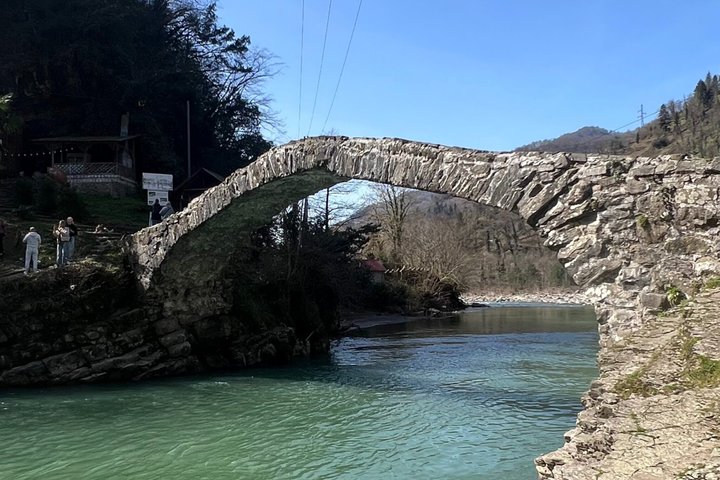 Hoteller i nærheden af Mountainous Adjara Tour Waterfalls Mountains and Feast
