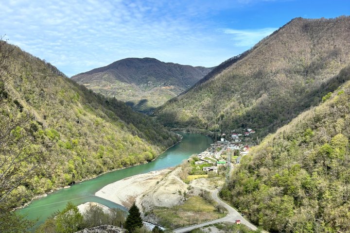 Hoteller i nærheden af Mountainous Adjara Tour Waterfalls Mountains and Feast