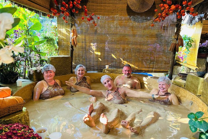 Massage corporel complet Phu Quoc Combo et sauna de bain de boue à Versailles