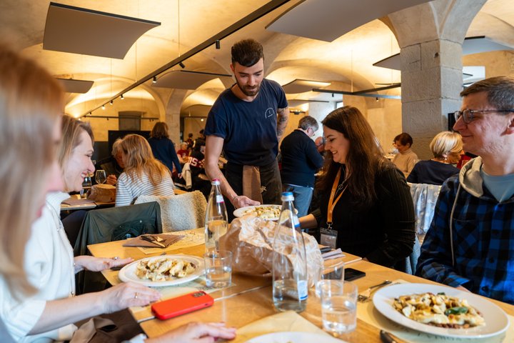 Bergamo Tour met kleine groep volwaardige maaltijden met Do Eat Better