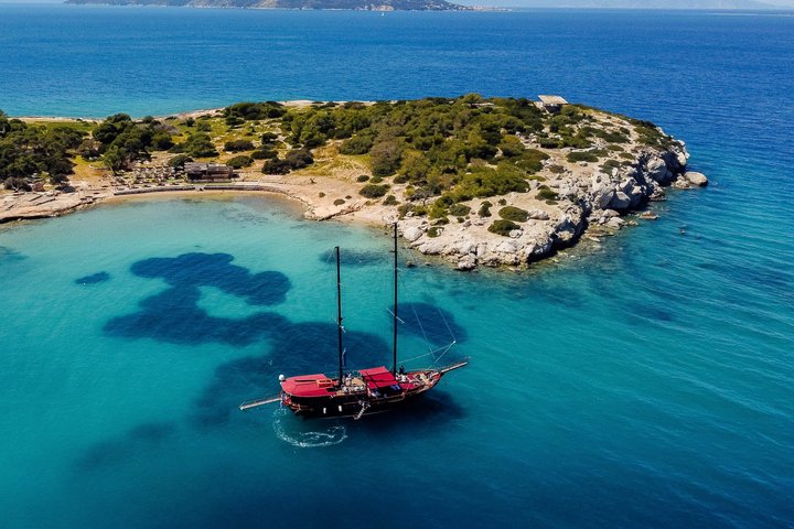 Croisière à Athènes: Agistri, Moni/Metopi, Égine avec déjeuner et boissons
