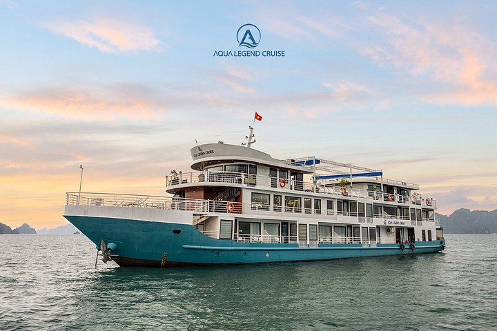 2 dage Ha Long & Lan Ha Bay på 5* krydstogt med balkon