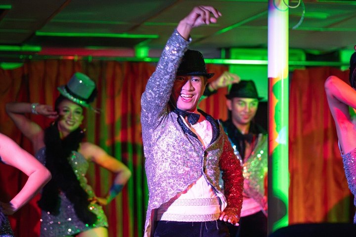 Bali Hai dinercruise bij zonsondergang met buffet en live entertainment