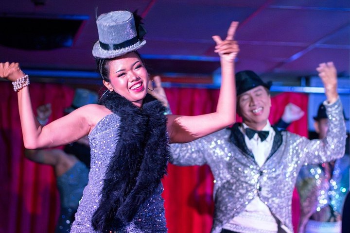Bali Hai dinercruise bij zonsondergang met buffet en live entertainment