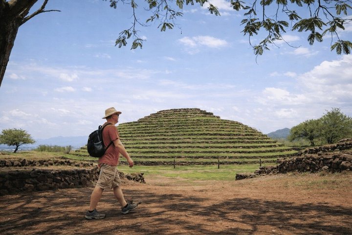 Guachimontones, Tequila Ciudad y Cantaritos Experiencia El Güero