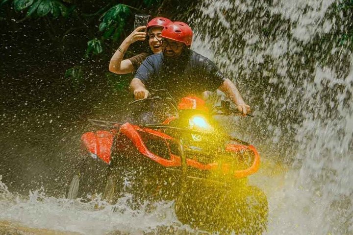 Kuber ATV Bali door Rivier, Rijstveld, Tunnel en Waterval