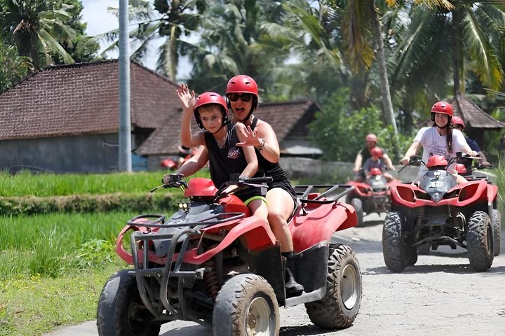Hoteller i nærheden af Ubud Bali ATV Kuber Through Waterfall & Long Tunnel